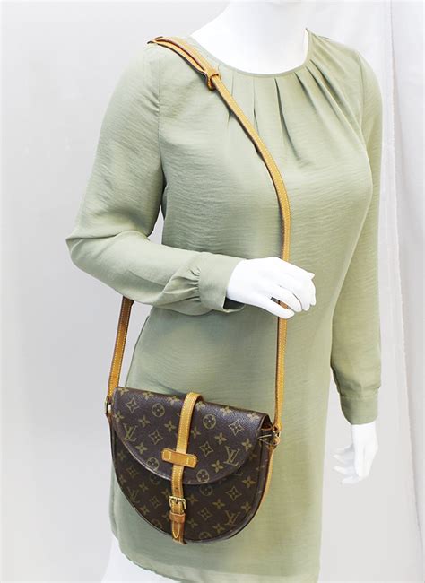 louis vuitton mm crossbody